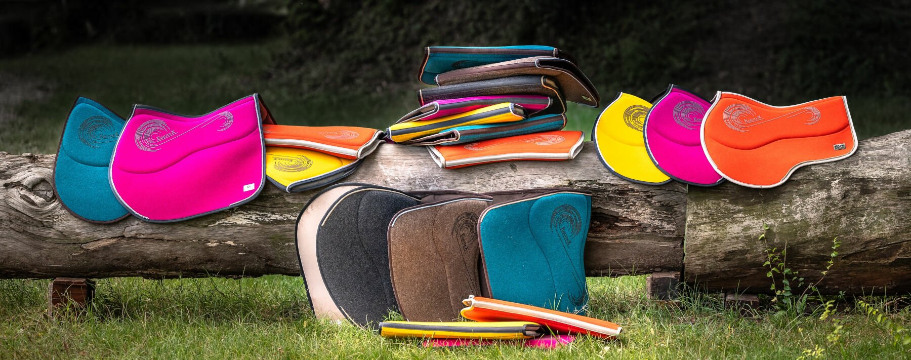 Equitex Sattelunterlagen